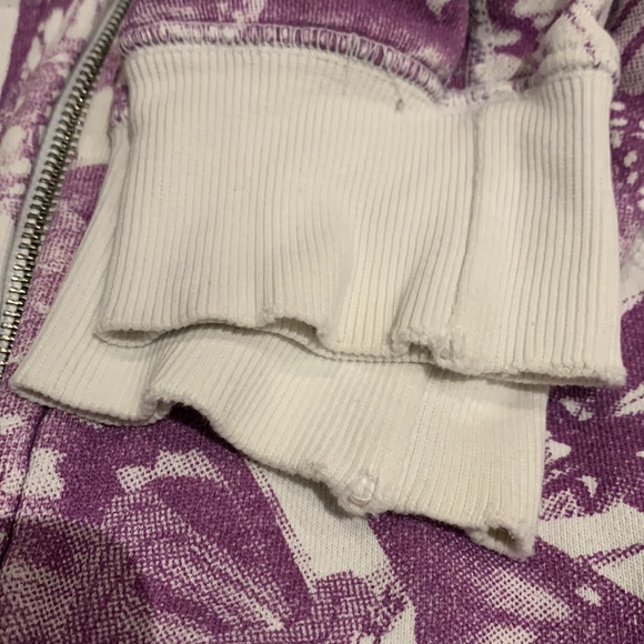 Unique TNA Aritzia Butterfly Full Zip Purple & White Hoodie - size M - Picture 10 of 16